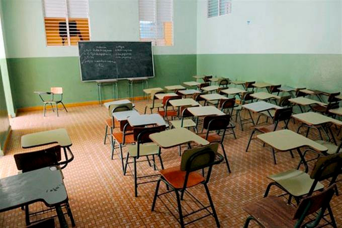 Lo que se vive hoy día en las escuelas es un reflejo de la sociedad, opinan maestros