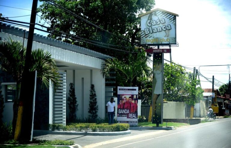 Condenan a implicados en red que explotaba sexualmente a extranjeras en Casa Blanca Night Club