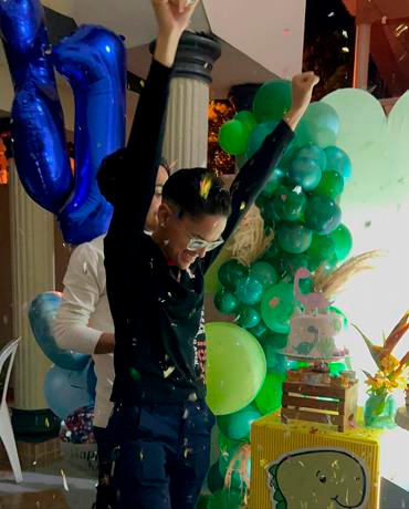 ¿Quién es Sarah Rodríguez, la trader acusada de estafa millonaria en Santiago?