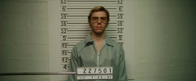 El «Monstruo: la historia de Jeffrey Dahmer» que hace temblar en Netflix – video