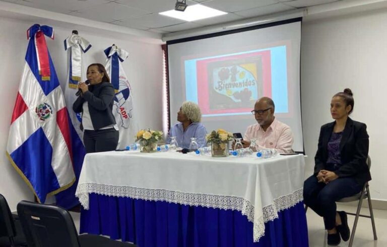 La ADP inicia programa para lograr mejores resultados en aprendizajes