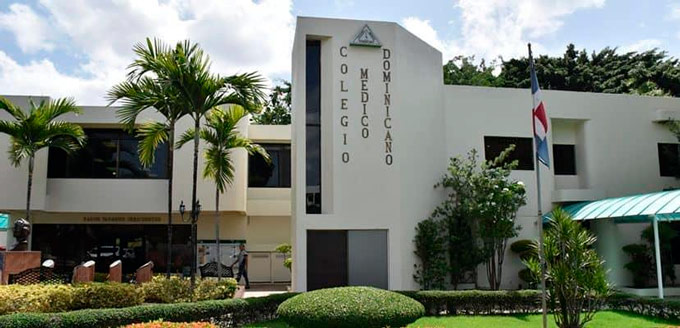 Fachada del Colegio Médico Dominicano.