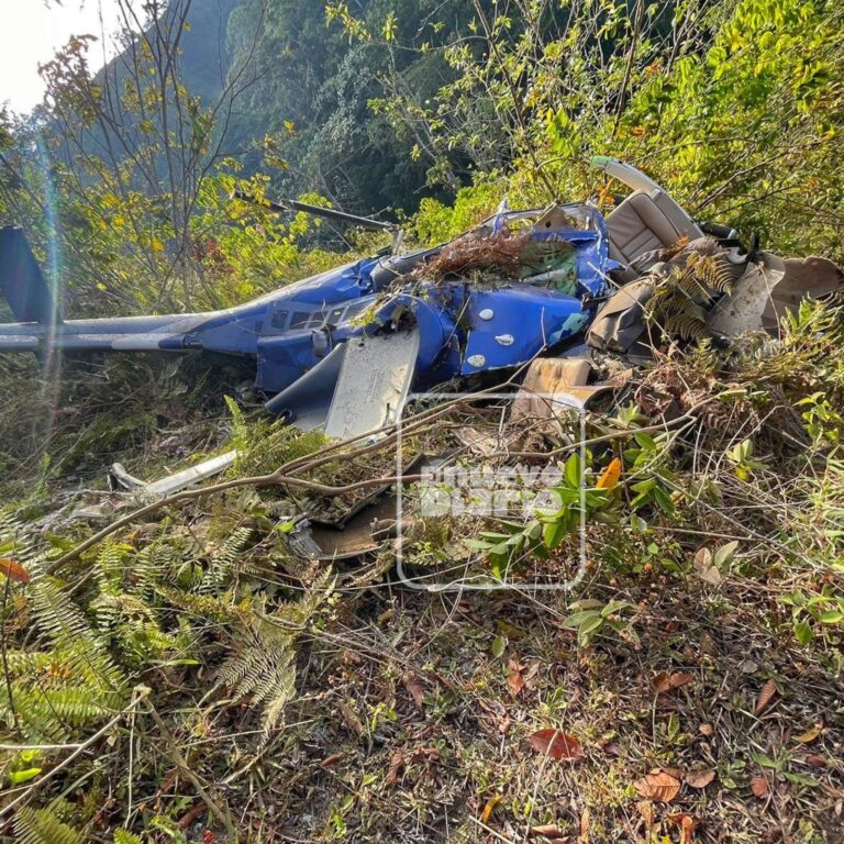 Se precipita helicóptero en San Cristóbal; reportan al menos una persona fallecida