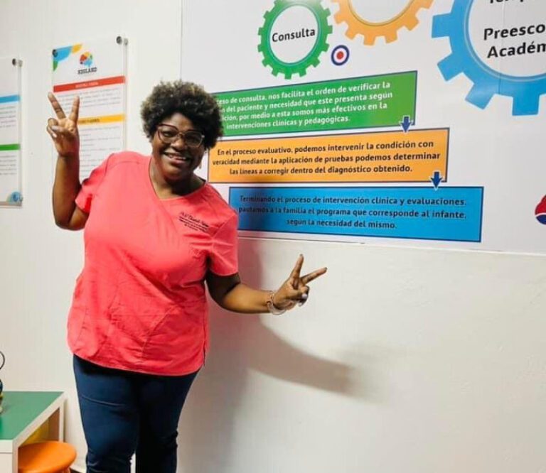 (Vídeo) Padres relatan experiencias en Kogland, centro donde Elizabeth fingía ser especialista en neurociencias