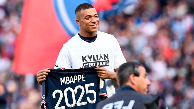 Kylian Mbappe FE