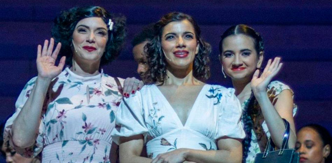 Mariposas de acero FE