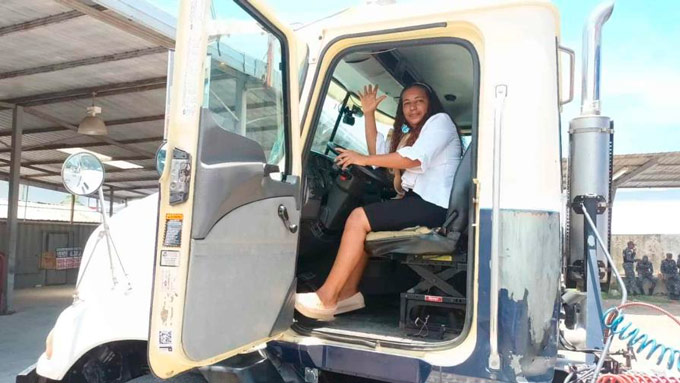 Yissell Pujols camionera FE