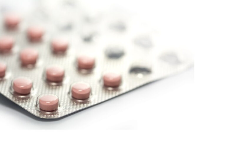 Farmacéuticos recuerdan que el omeprazol no sirve para protegerse de los excesos navideños