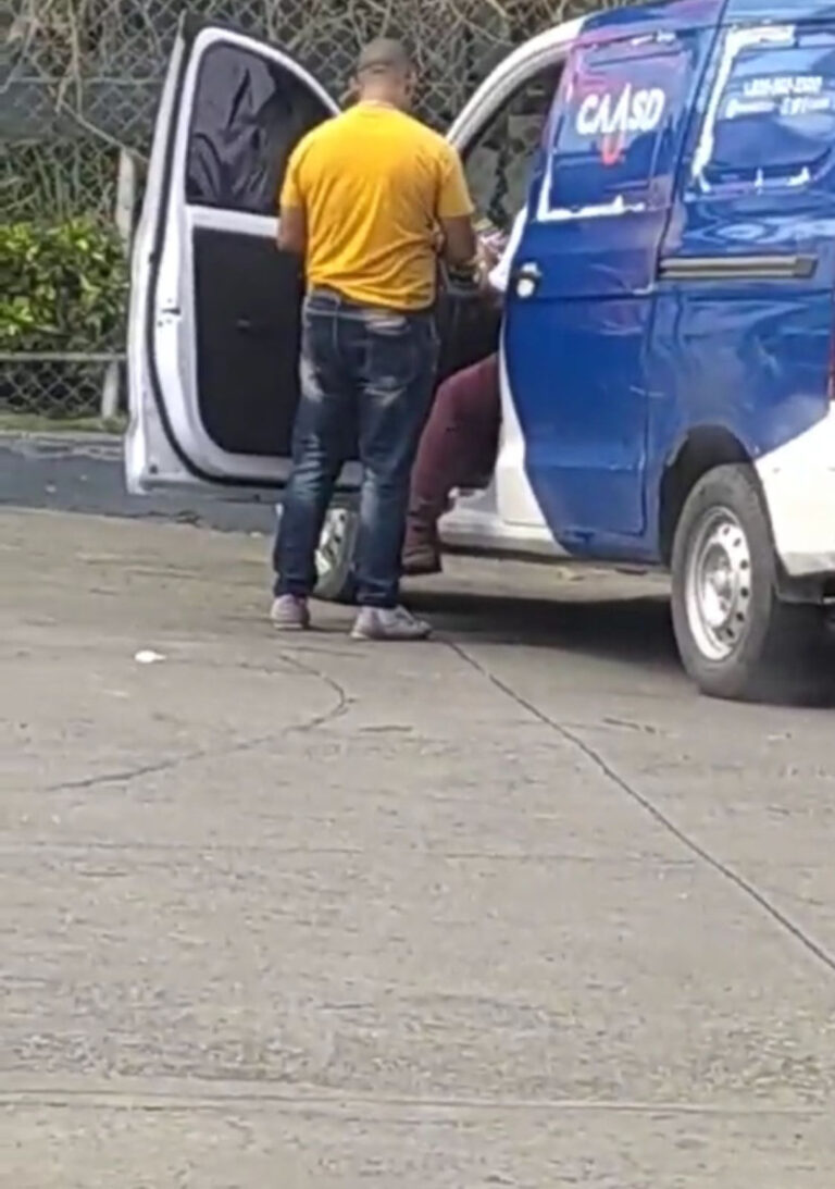 Un vehículo de la Caasd fue usado en primarias del PRM y la entidad promete tomar medidas 3 Un vehículo de la Caasd fue usado en primarias del PRM y la entidad promete tomar medidas