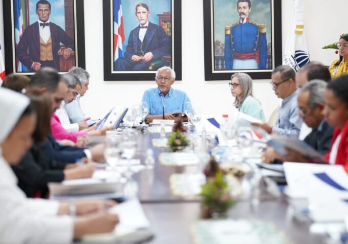 Educación convocará a concurso de oposición para técnicos en febrero 1 educacion e1701957936577