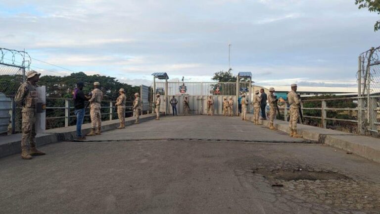 Aumentan vigilancia en la frontera por manifestaciones en Haití