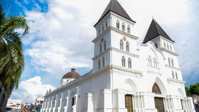 La Iglesia católica pide "prudencia y sensatez" por elecciones presidenciales y congresuales 1 La Iglesia católica pide «prudencia y sensatez» por elecciones presidenciales y congresuales