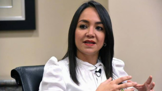 Faride explica ejes de su gestión en Interior para mejorar seguridad 1 faride e1724092425950