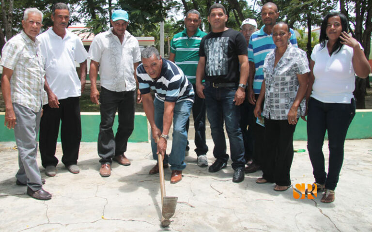 Alcalde William Torres da primer picazo (+video) 2 Alcalde William Torres da primer picazo (+video)