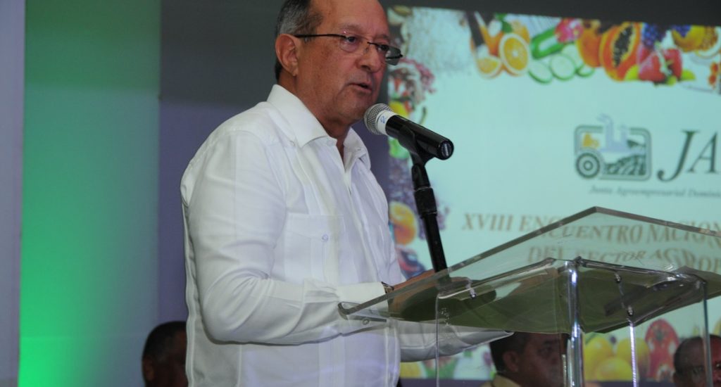 Ministro Estévez: “RD puede ser una potencia en la producción de alimentos” 1 Ministro Angel Estevez