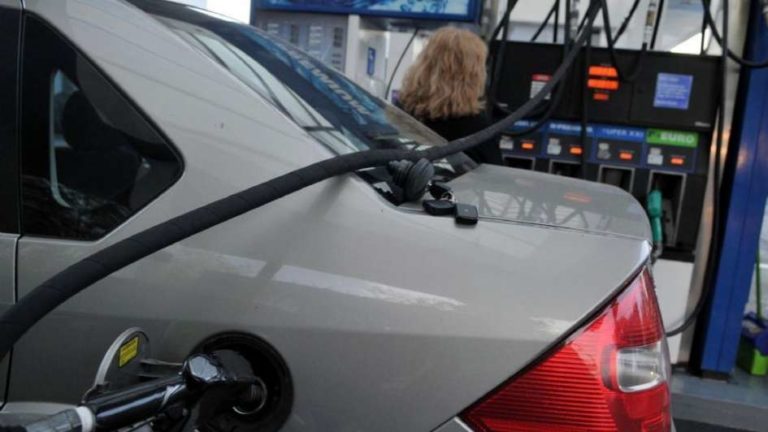 Aumentan entre RD$1.00 y RD$2.00 a precios mayoría de combustibles 5 Aumentan entre RD$1.00 y RD$2.00 a precios mayoría de combustibles