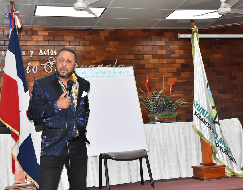 La música mala nos envenena 1 Michael Miguel Holguin Republica Prospera 5