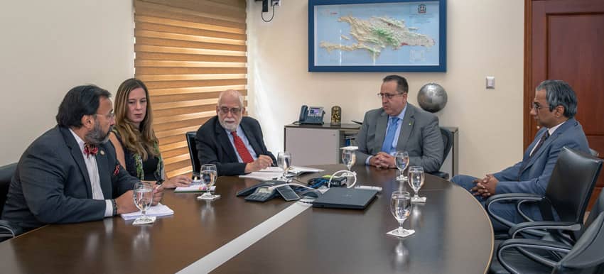 DGII actualiza planes con el Tesoro de EE.UU para reforzar ataque a evasión y defraudación fiscal en RD 1 DGII planes Tesoro EE UU FE