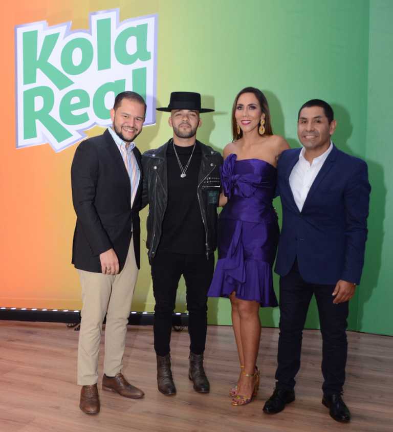 Kola Real lanza campaña “Hacerlo bien no pasa de moda” 3 Kola Real lanza campaña “Hacerlo bien no pasa de moda”