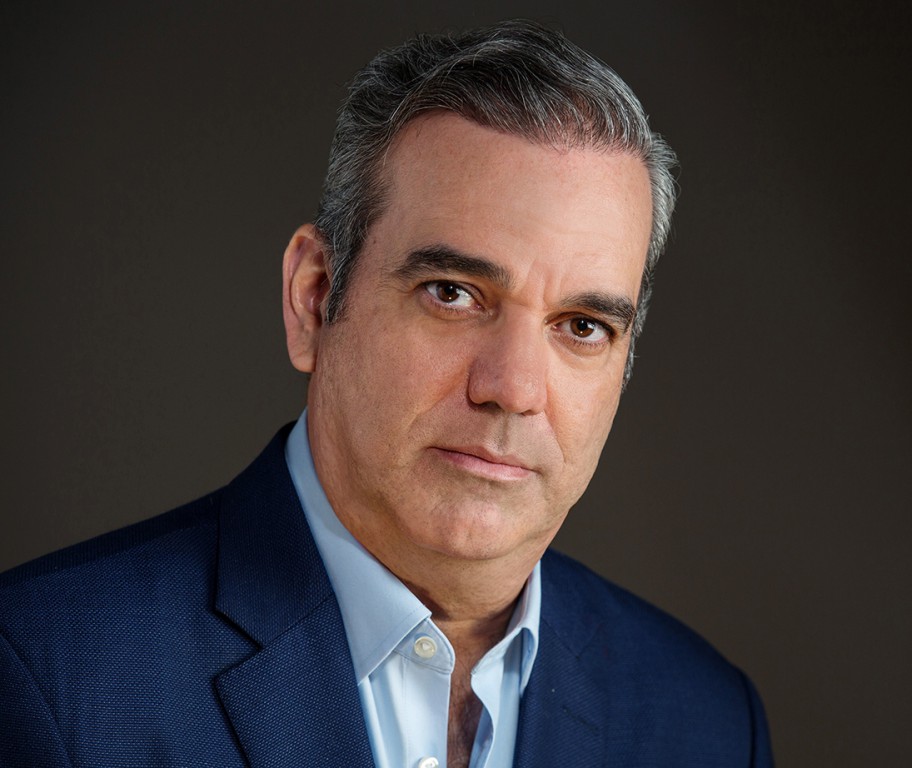 Luis Abinader llama a destronar “falsa democracia” del PLD 1 fecd7c96 abinader