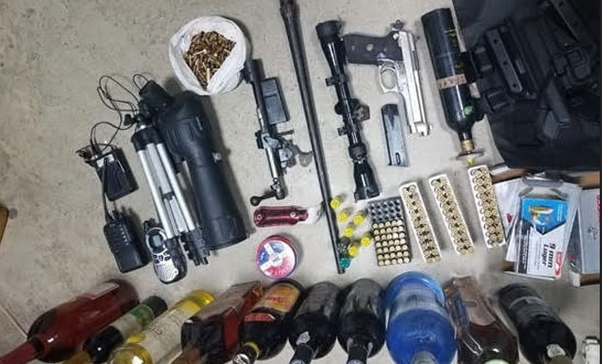 Autoridades de RD ocupan cientos de municiones y armas en casas Tambori 1 municiones min