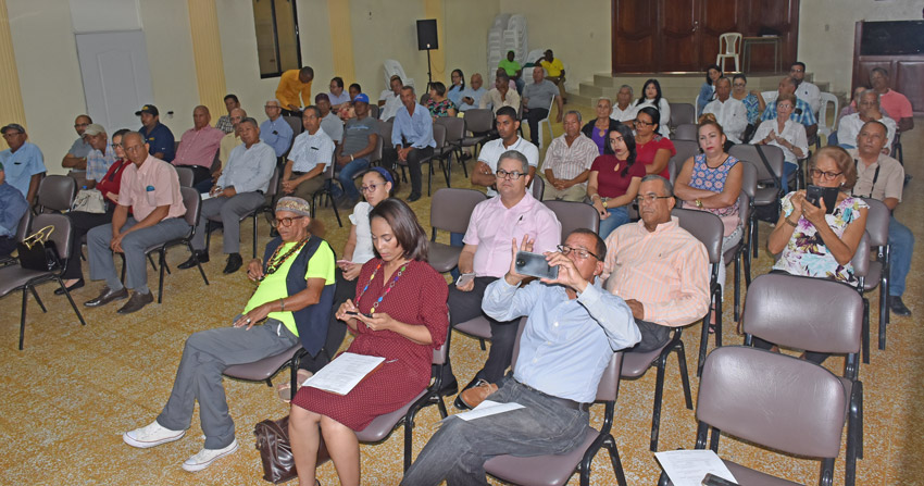 Encuentro de embajadores de los países del ALBA en Sabaneta +vídeos) 3 Embajadores publico