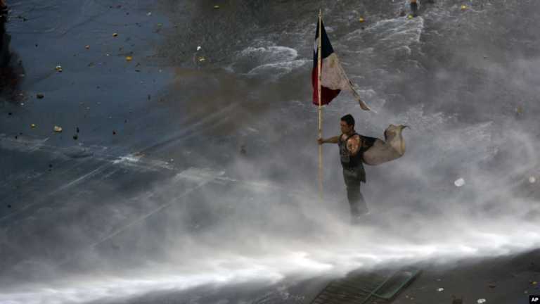 CHILE: Se mantiene el toque de queda tras otra jornada de protestas 3 CHILE: Se mantiene el toque de queda tras otra jornada de protestas