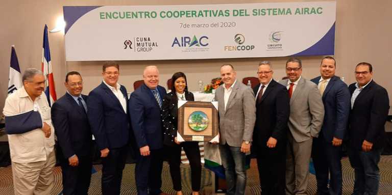 Airac y Fencoop realizan encuentro "Sucursales Compartidas" (+vídeo) 2 Airac y Fencoop realizan encuentro «Sucursales Compartidas» (+vídeo)