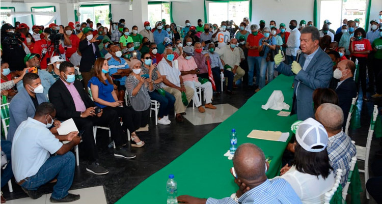 Leonel valora entrega bases del PLD; promete gobierno de unidad nacional 4 Leonel valora entrega bases del PLD; promete gobierno de unidad nacional