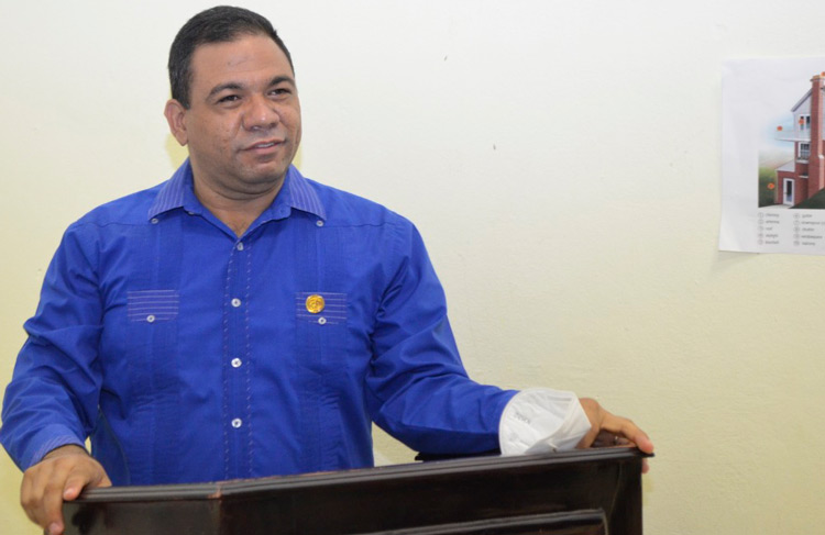 CDP Santiago realiza Segundo Seminario de Periodismo en Salud 2 Carlos Arroyo CDP Santiago seminario salud 4