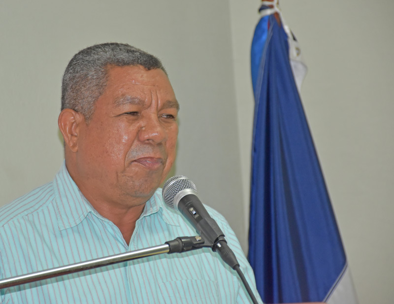 Comunicación Efectiva en la Era Digital 7 Cristal Acevedo Orlando Reyes conferencia 7