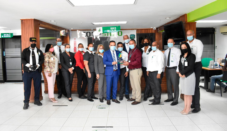 Coopsano reconoce sucursales por excelente desempeño en feria simultánea (+vídeo) 6 Coopsano reconocimiento Dia Madre 2021 5