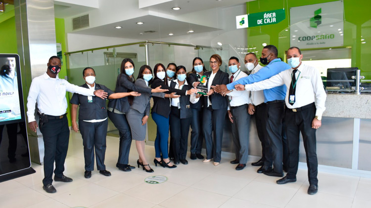 Coopsano reconoce sucursales por excelente desempeño en feria simultánea (+vídeo) 7 Coopsano reconocimiento Dia Madre 2021 6