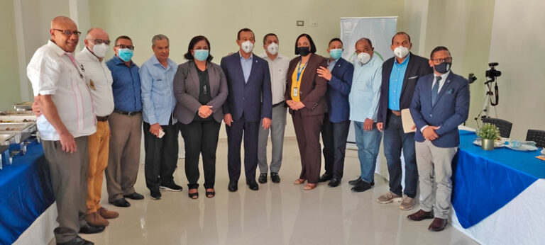 Congresistas de la Línea Noroeste se comprometen ante Conoryaque a formar mesa de trabajo 2 Congresistas de la Línea Noroeste se comprometen ante Conoryaque a formar mesa de trabajo