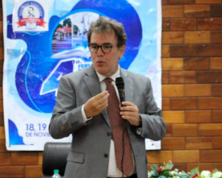 Exmagistrado Doctor Jottin Cury dicta conferencia magistral en Santiago Rodríguez 7 Exmagistrado Doctor Jottin Cury dicta conferencia magistral en Santiago Rodríguez