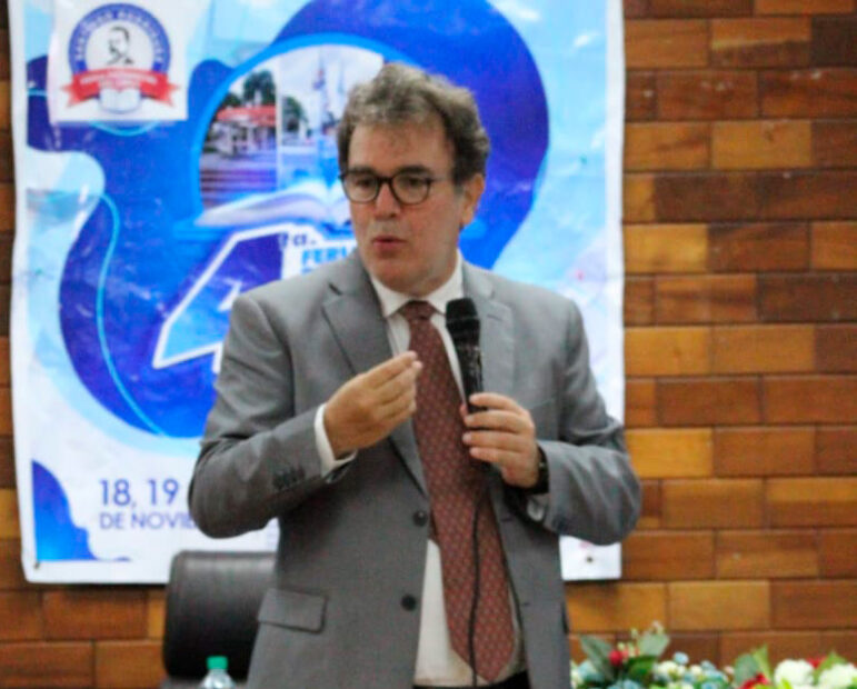 Exmagistrado Doctor Jottin Cury dicta conferencia magistral en Santiago Rodríguez 1 Dr Jottin Cury conferencia 4ta Feria Libro 2021 1