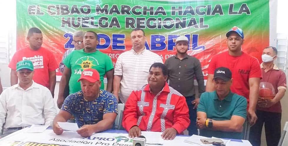Ratifican llamado a huelga para el lunes en todo el Cibao 1 convocantes a huelga 8fc07fea focus 0 0 895 573