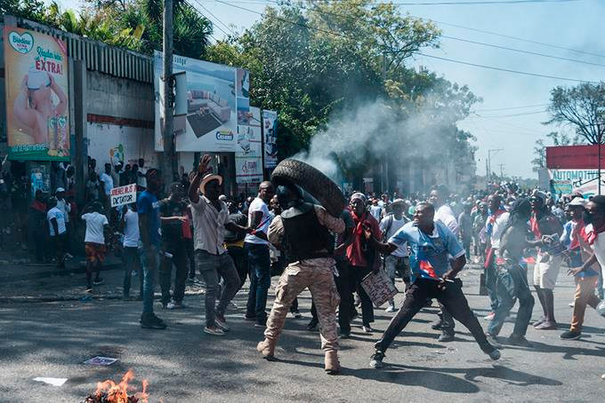 Haitianos asedian al Gobierno y vuelven a las calles con más protestas 9 Haitianos asedian al Gobierno y vuelven a las calles con más protestas