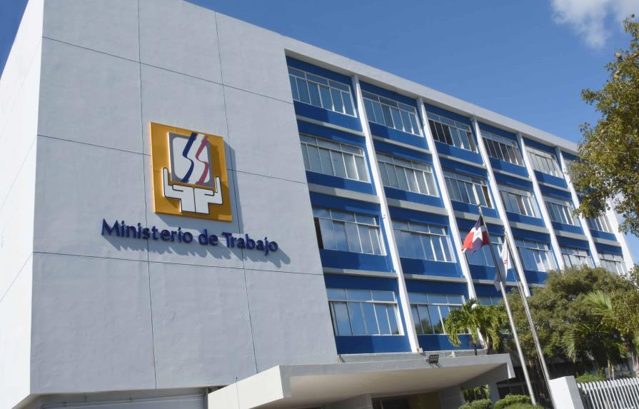 Dan a conocer días feriados del país en 2023; habrá seis fines de semanas largos 1 ministerio de trabajo