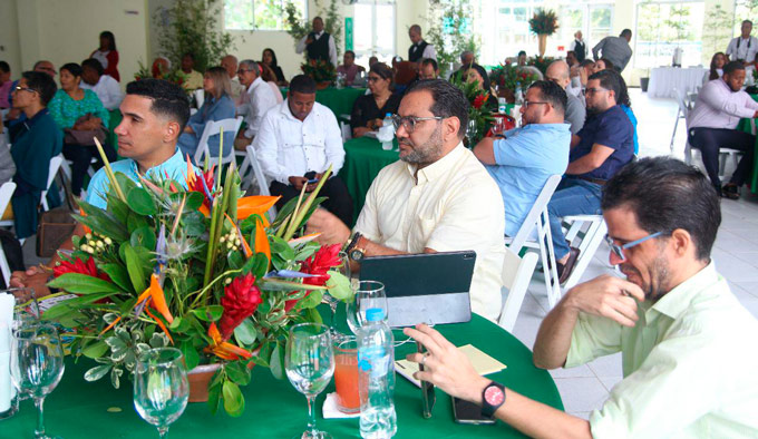 Clúster Turístico de Santiago Rodríguez colabora con 14 provincias de la región norte en análisis FODA para potenciar el turismo sostenible 2 Cluster Espaillat Gustavo 2