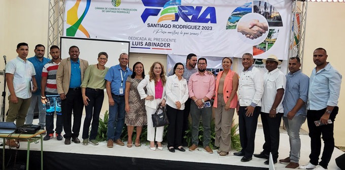 Panel: Santiago Rodríguez un destino sostenible turístico, ¿Cómo lograrlo? 1 Feria SR Camara Comercio panal Turismo 2023 1